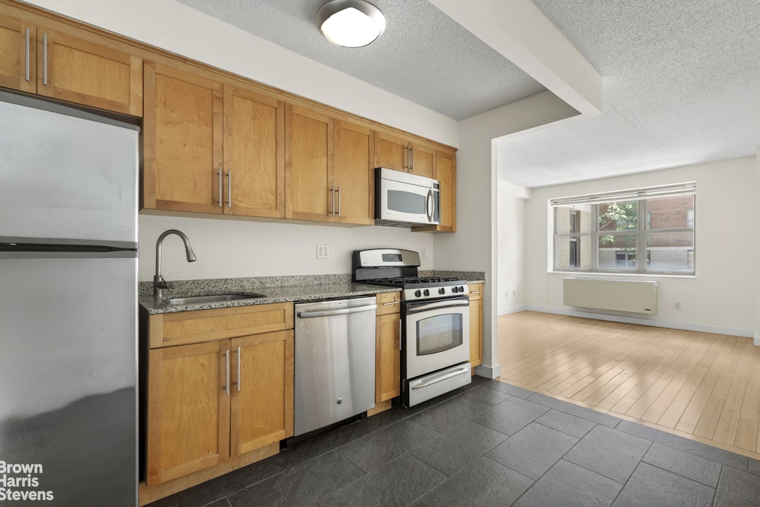 516 West 47th Street Clinton New York NY 10036