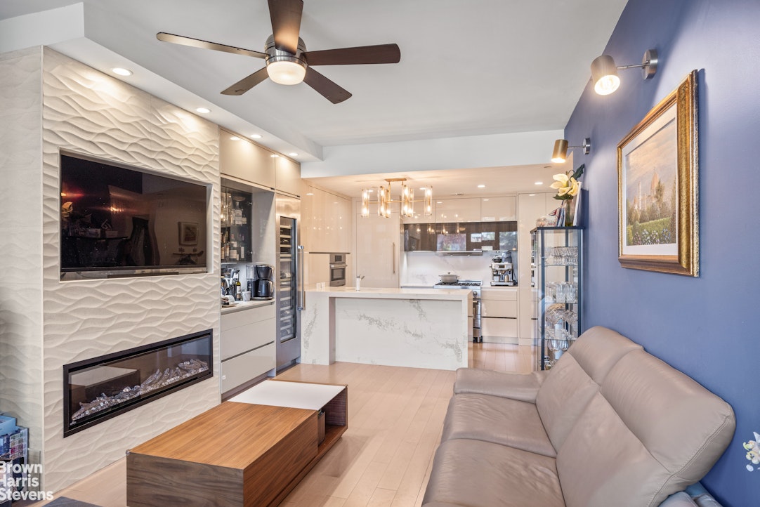 5-49 Borden Avenue 2B Long Island City Queens NY 11101