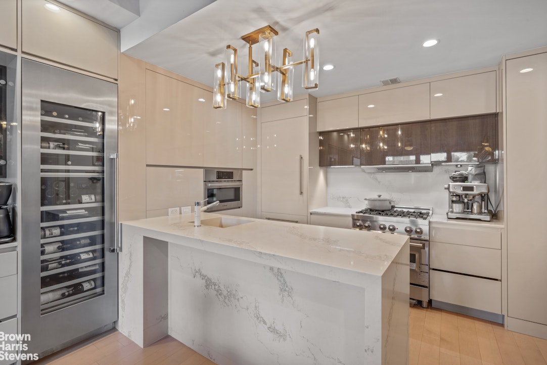 5-49 Borden Avenue 2B Long Island City Queens NY 11101
