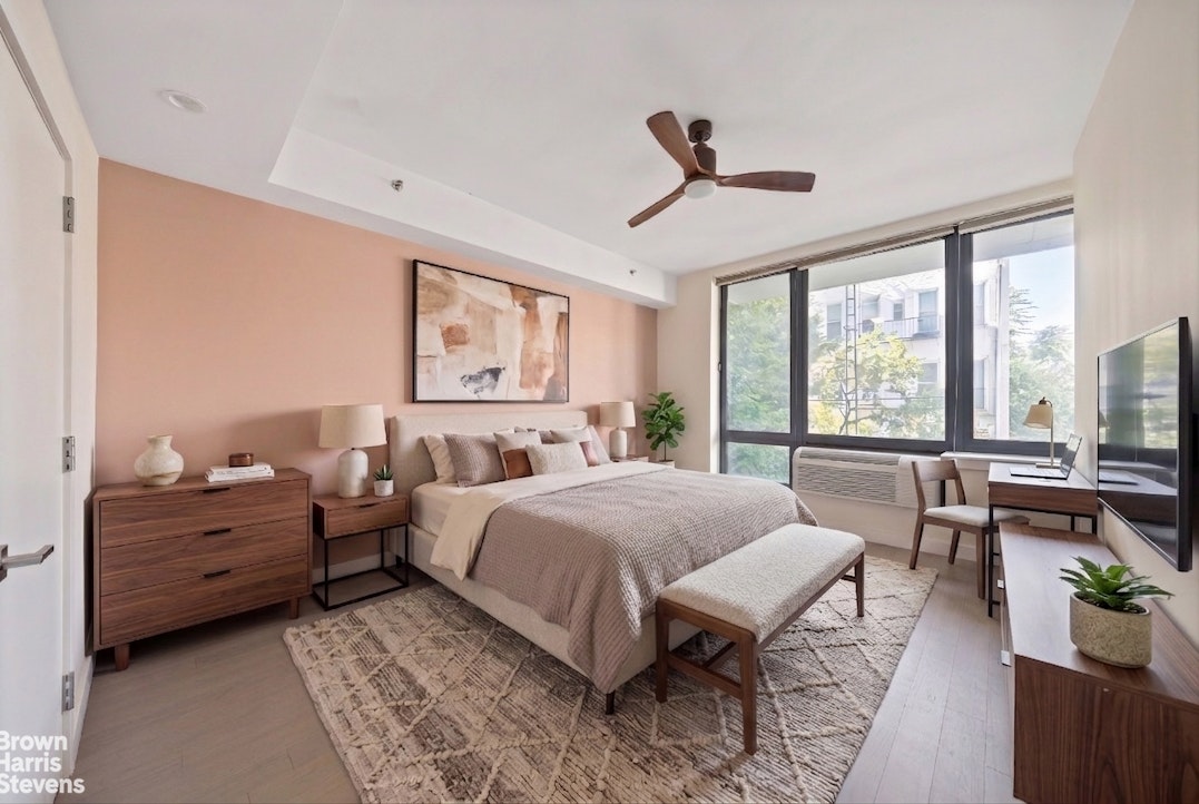 5-49 Borden Avenue 2B Long Island City Queens NY 11101