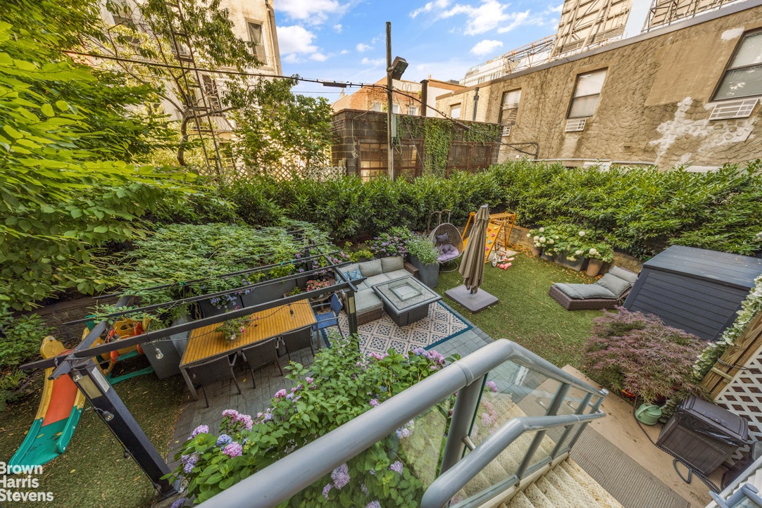 5-49 Borden Avenue 2B Long Island City Queens NY 11101