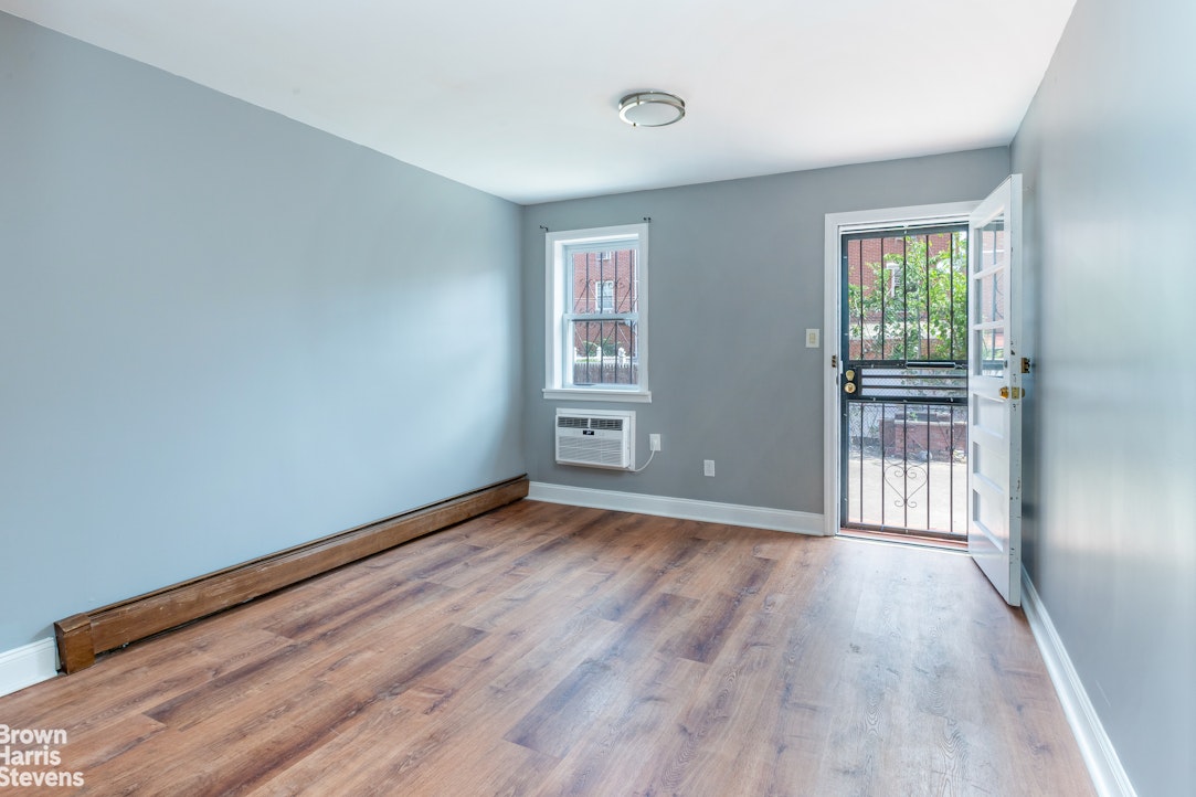 1041 East 85th Street Canarsie Brooklyn NY 11236
