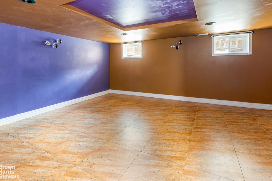 1041 East 85th Street Canarsie Brooklyn NY 11236