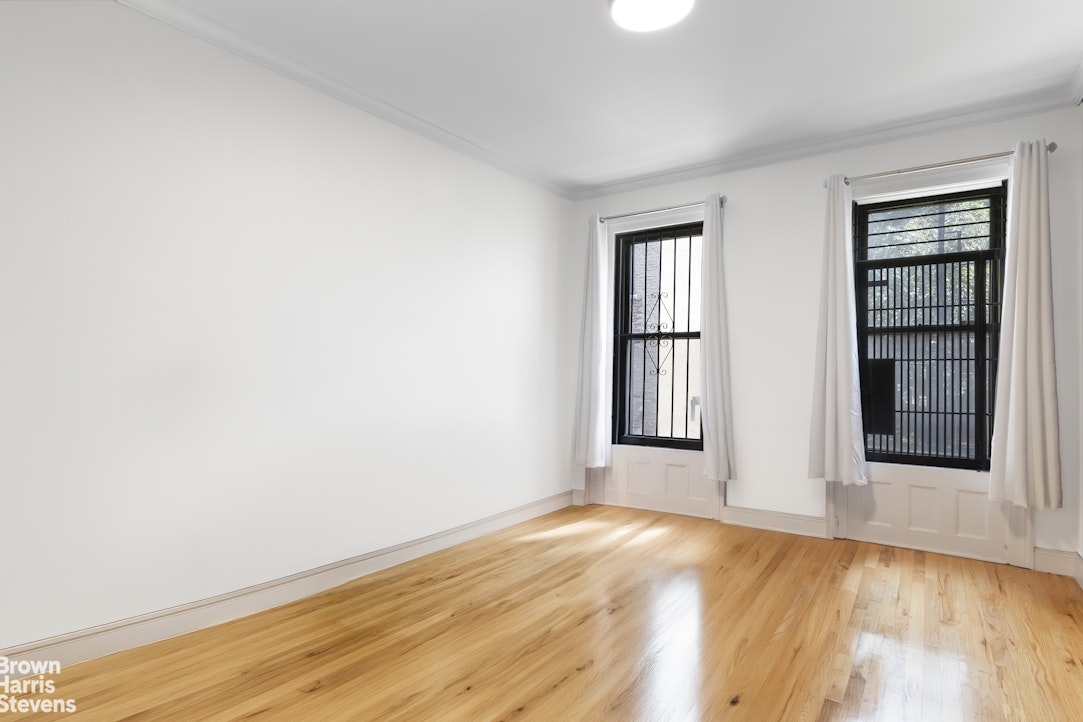 137-139 West 142nd Street 4A West Harlem New York NY 10030