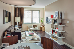753 SAINT NICHOLAS