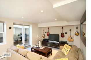 Enormous Duplex Plus Two Patios
