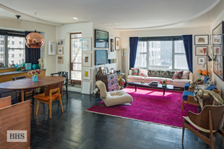 2 FIFTH AVENUE