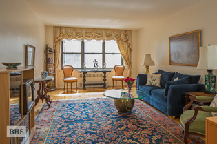 11 RIVERSIDE DRIVE