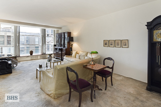 37 WEST 12TH STREET