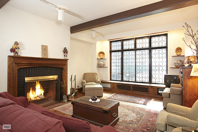40 WEST 67TH STREET