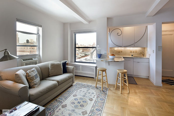 49 WEST 72ND STREET