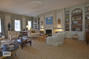 812 PARK AVENUE