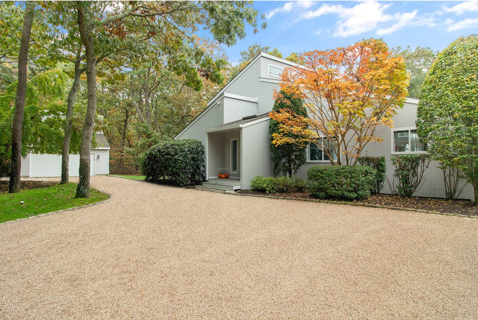 Photo 1 of 2658 Quogue Riverhead Rd, East Quogue, NY, $1,700,000, Web #: 872982
