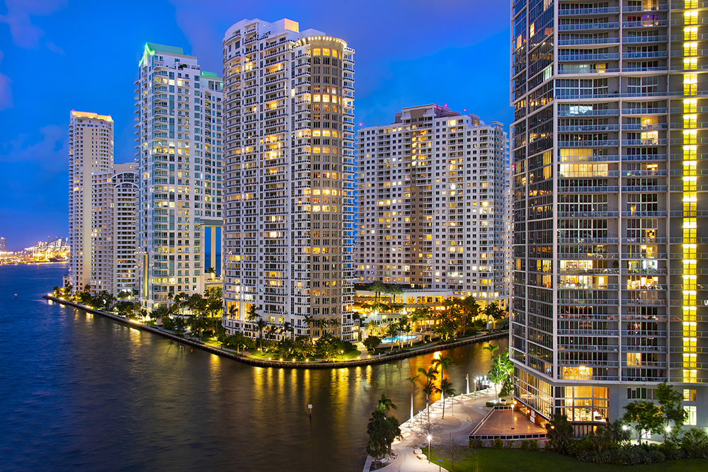 Carbonell 901 Brickell Key Blvd Miami Fl Brown Harris Stevens Condo Overview And Units For Sale Mls Listings