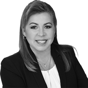 Photo of Adriana Cifuentes from Brown Harris Stevens | Zilbert