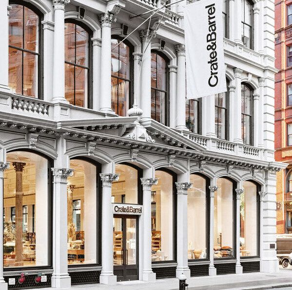 Crate & Barrel Honors the Architecture of the Flatiron District