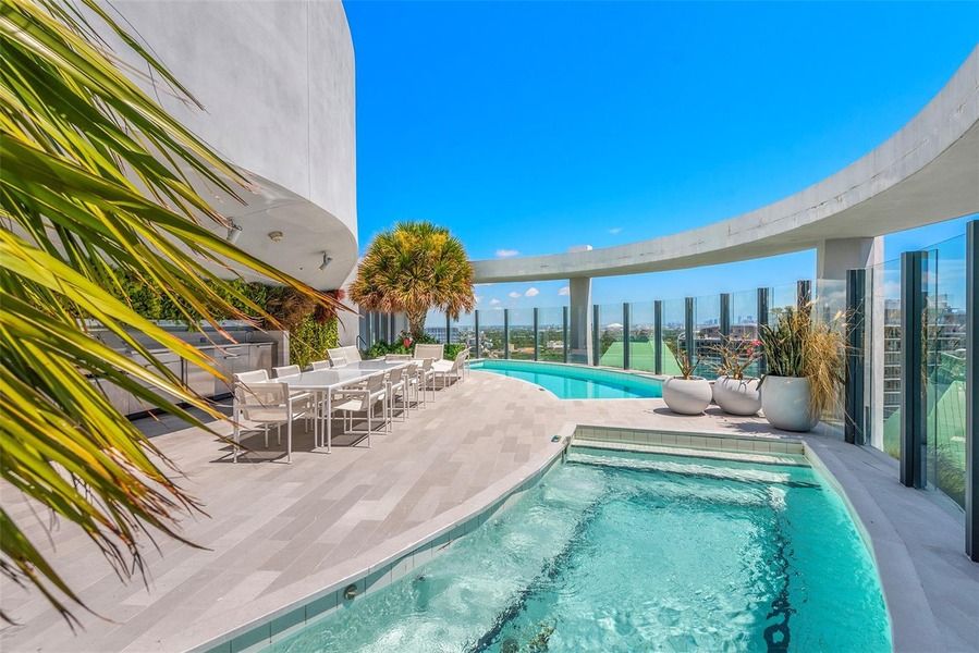 Explore 6 Dream Homes Currently on the Market