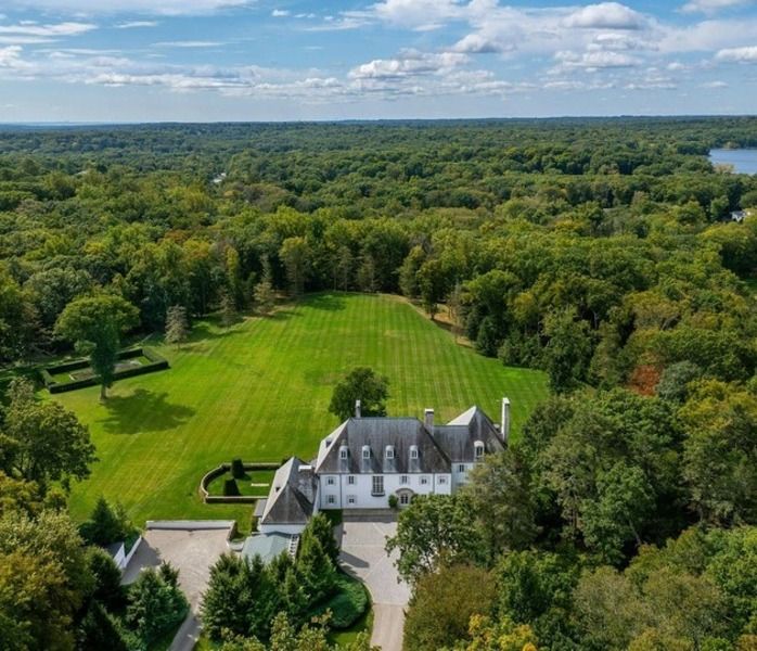 From Countryside Manors to City Penthouses: 8 Dream Homes on the Market