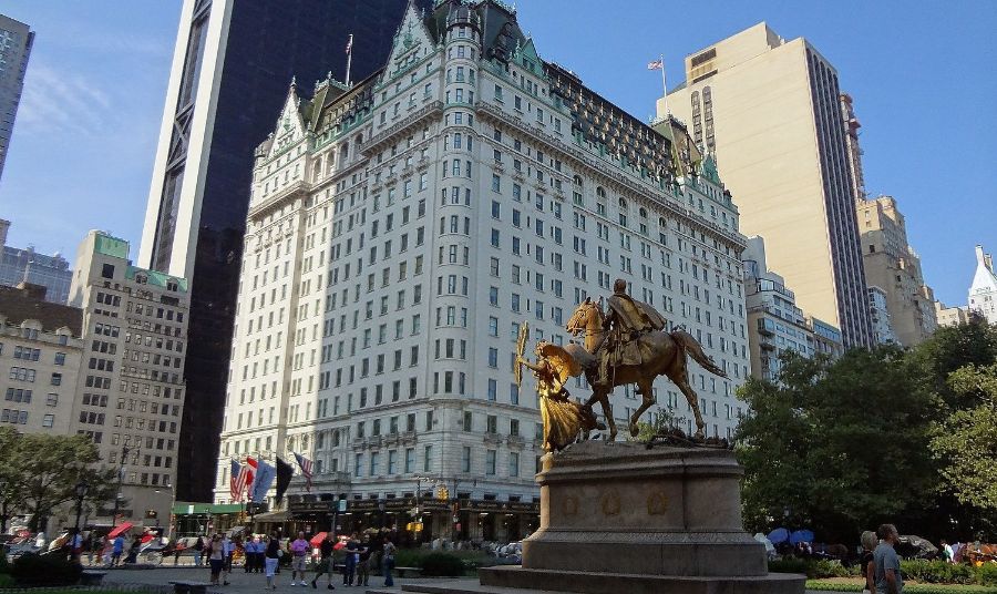 The Gracious Plaza Hotel and Apartment 1901