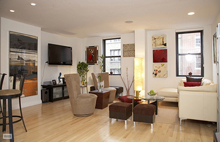 Photo 1 of 340 West 55th Street, Midtown West, NYC, $860,000, Web #: 1053014
