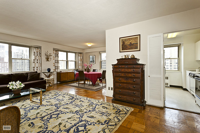 Photo 1 of 400 East 54th Street, Midtown East, NYC, $1,100,000, Web #: 1203552