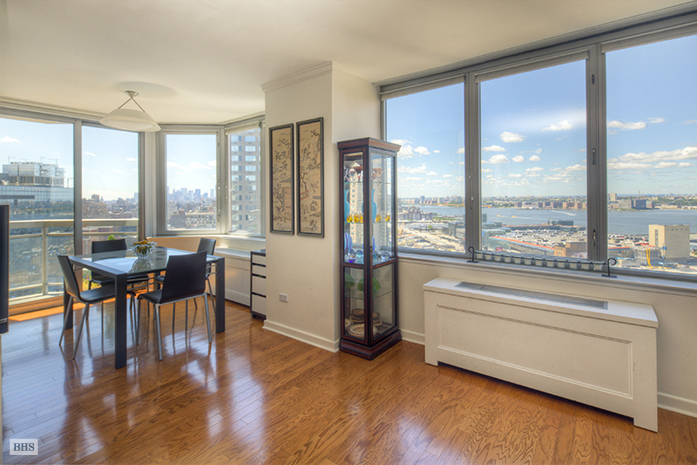 Photo 1 of 500 West 43rd Street, Midtown West, NYC, $1,300,000, Web #: 1286359