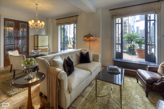Photo 1 of 25 Central Park West, Upper West Side, NYC, $3,275,000, Web #: 1537095