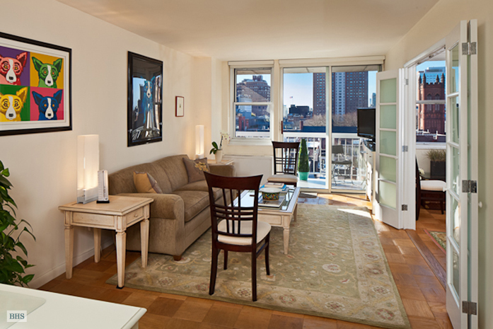 Photo 1 of 420 West 23rd Street, Greenwich Village/Chelsea, NYC, $975,000, Web #: 1563012