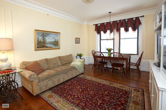 Photo 1 of 119 West 71st Street, Upper West Side, NYC, $770,000, Web #: 1739923