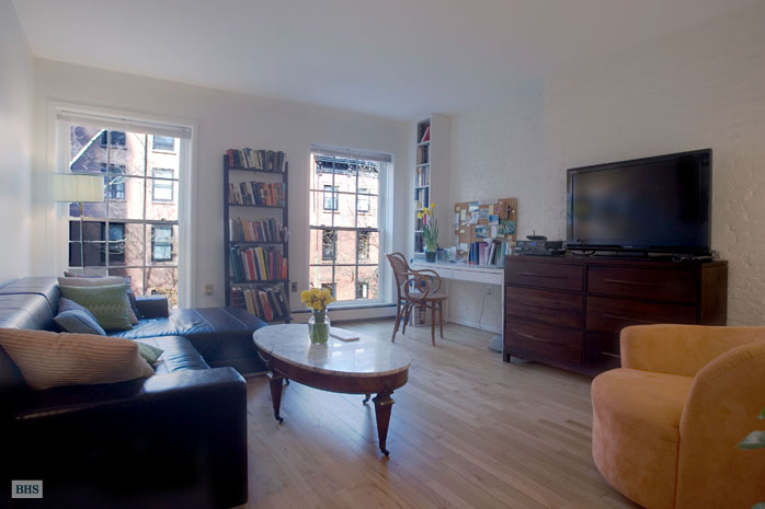 Photo 1 of Picture Perfect Prewar One Bedroom, Brooklyn, New York, $440,000, Web #: 1740075