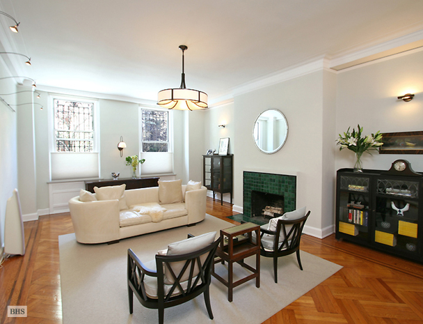 Photo 1 of Four Gracious Rooms, Brooklyn, New York, $775,000, Web #: 1743653