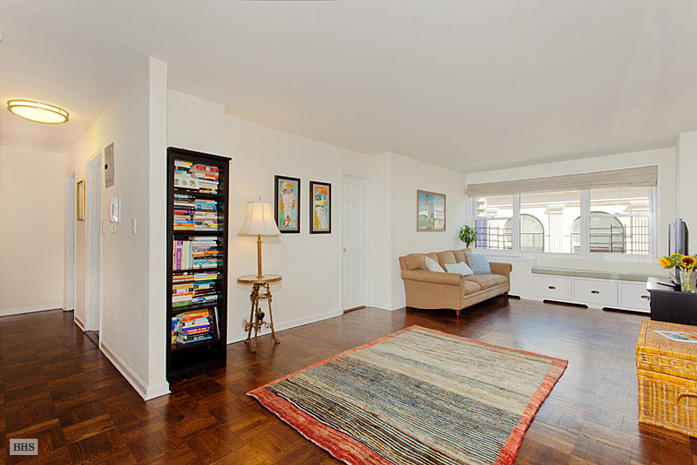 Photo 1 of 200 East 84th Street, Upper East Side, NYC, $650,000, Web #: 3370005