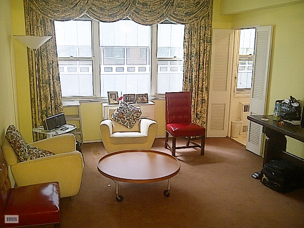 Photo 1 of 310 East 49th Street, Midtown East, NYC, $265,000, Web #: 3527413