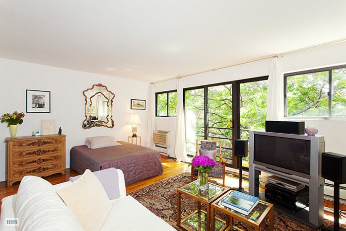 Photo 1 of 154 West 15th Street, Greenwich Village/Chelsea, NYC, $560,000, Web #: 3617844