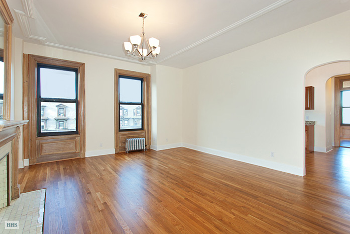 Photo 1 of 255 West 108th Street, Upper West Side, NYC, $735,000, Web #: 3623841
