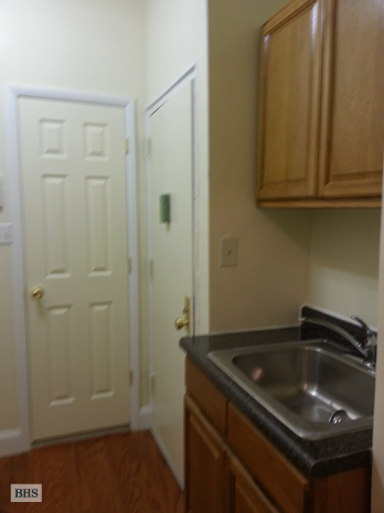 Photo 1 of West 50th Street, Midtown West, NYC, $1,850, Web #: 3687923