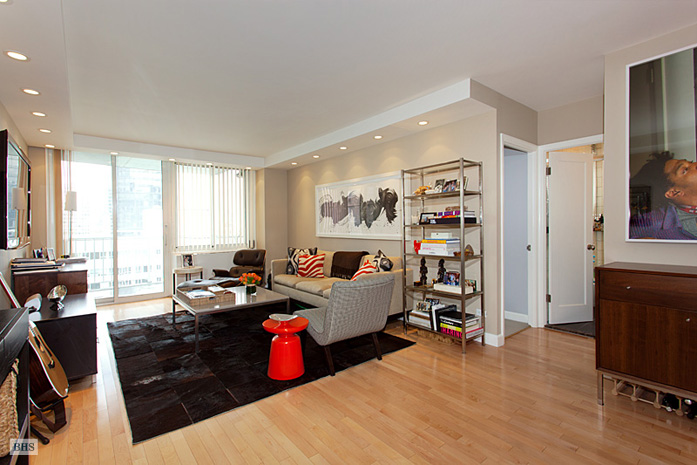 Photo 1 of 220 East 65th Street, Upper East Side, NYC, $1,500,000, Web #: 3695645