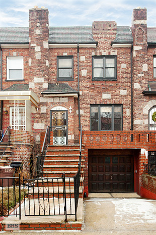 Photo 1 of House With Private Garage, Brooklyn, New York, $638,000, Web #: 3723144