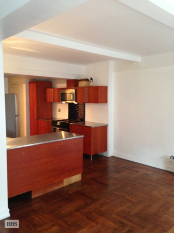Photo 1 of 433 West 34th Street, Midtown South, NYC, $2,700, Web #: 4056490