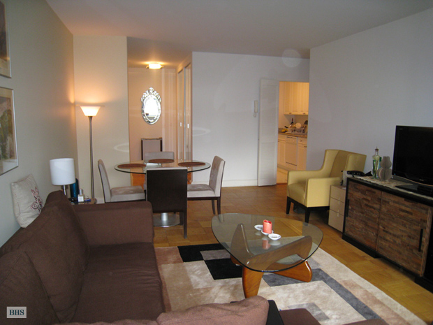 Photo 1 of West 57th Street, Midtown West, NYC, $4,000, Web #: 8593554