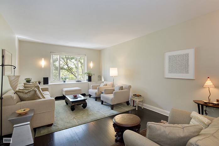 Photo 1 of 520 East 90th Street, Upper East Side, NYC, $999,000, Web #: 8596703