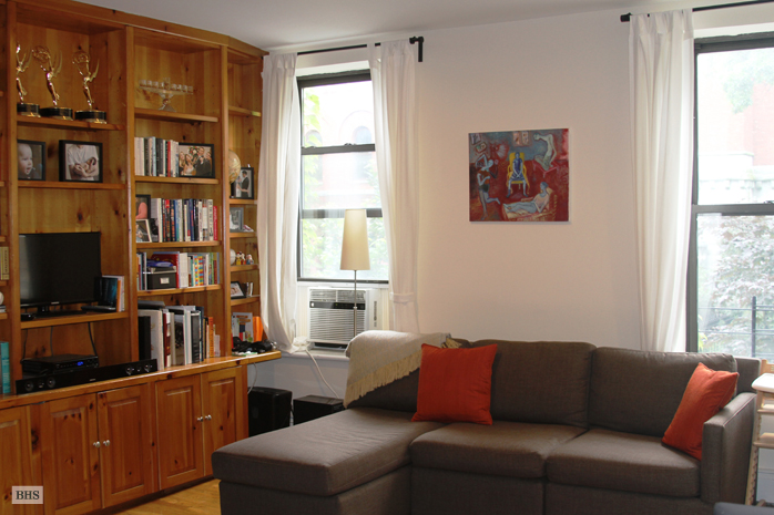 Photo 1 of Lovely Renovated 2 Br, Brooklyn, New York, $3,275, Web #: 8615368