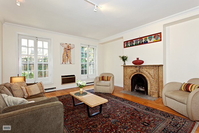 Photo 1 of 450 West 20th Street, Greenwich Village/Chelsea, NYC, $900,000, Web #: 8652244