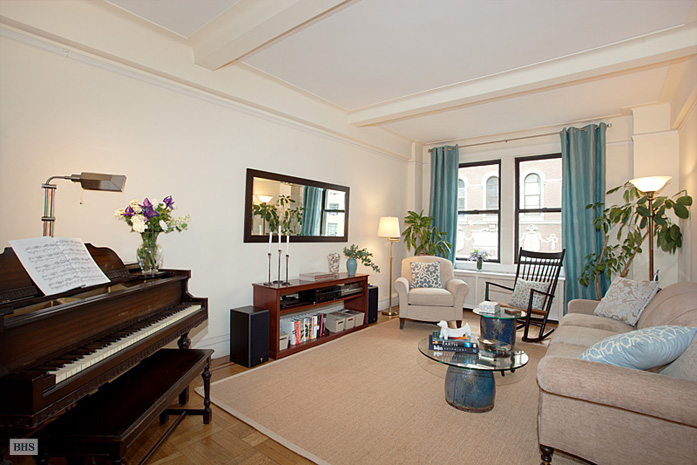 Photo 1 of 130 West 86th Street, Upper West Side, NYC, $1,775,000, Web #: 9277073