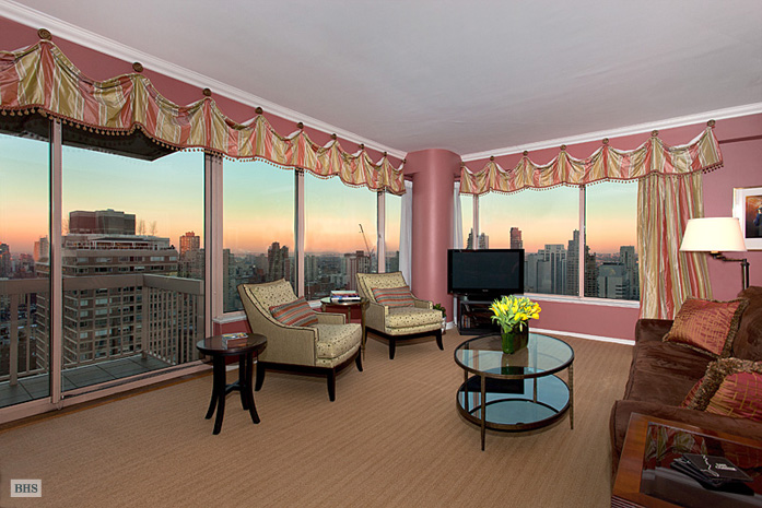 Photo 1 of 200 East 69th Street, Upper East Side, NYC, $3,750,000, Web #: 9587086