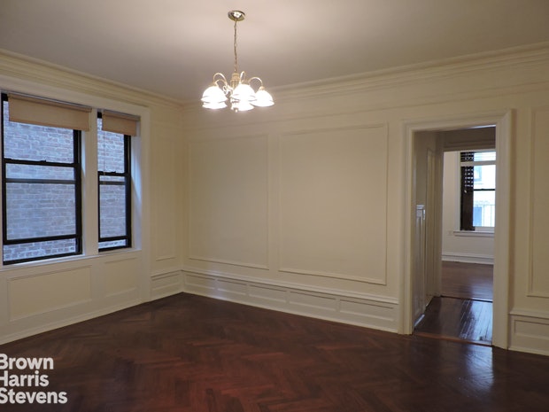 34 MONROE PLACE 2D