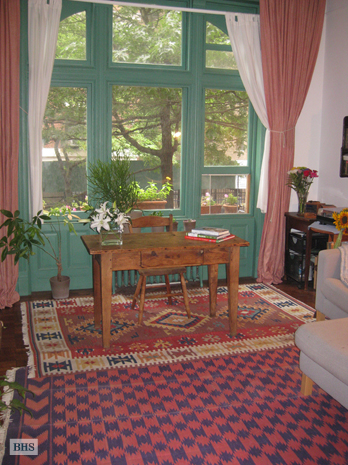 Photo 1 of West 102nd Street, Upper West Side, NYC, $2,900, Web #: 11293158