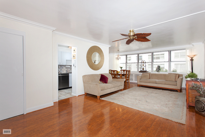 Photo 1 of 310 East 70th Street, Upper East Side, NYC, $1,250,000, Web #: 11369499