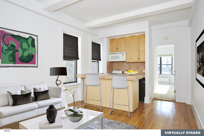 Photo 1 of 116 West 72nd Street, Upper West Side, NYC, $499,000, Web #: 11468103