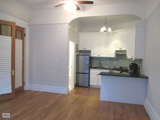 Saint Johns Place, Brooklyn, New York, $2,100, Web #: 11898241